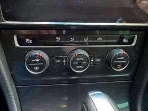 Volkswagen Golf Advance 1.5 TSI EVO 110kW (150CV) DSG  - Foto 23