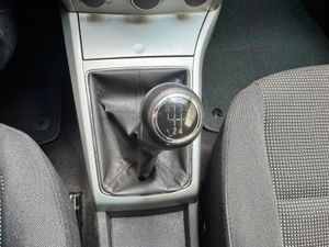 Opel Astra GTC 1.6 16v Sport  - Foto 24