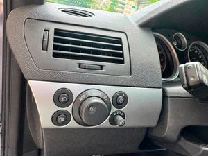 Opel Astra GTC 1.6 16v Sport  - Foto 21