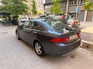Honda Accord 2.2 i-CTDi Executive Piel  - Foto 11