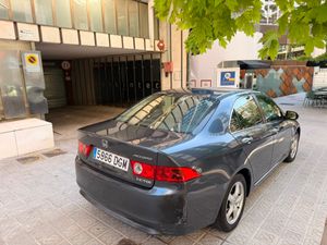 Honda Accord 2.2 i-CTDi Executive Piel  - Foto 9
