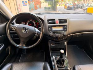 Honda Accord 2.2 i-CTDi Executive Piel  - Foto 18