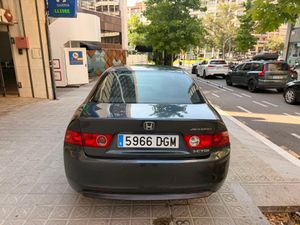 Honda Accord 2.2 i-CTDi Executive Piel  - Foto 10