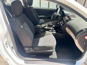 Kia ProCeed 1.4 CVVT Concept  - Foto 24