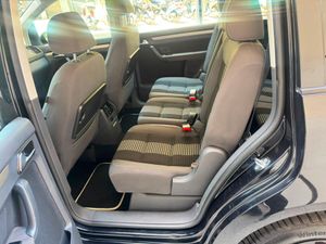 Volkswagen Touran 1.9 TDI 105 Edition  - Foto 12