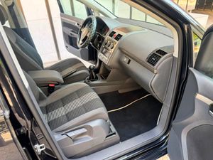Volkswagen Touran 1.9 TDI 105 Edition  - Foto 28