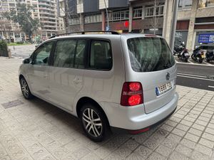 Volkswagen Touran 1.4 TSI 140 Highline  - Foto 9