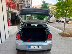 Volkswagen Polo 1.4 Advance 80cv  - Foto 9