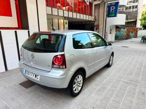 Volkswagen Polo 1.4 Advance 80cv  - Foto 6