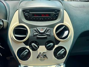 Ford Ka Urban 1.2 Duratec Auto-Start-Stop  - Foto 20