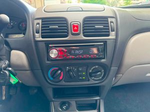 Nissan Almera 1.8 Comfort AA  - Foto 13