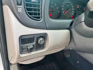 Nissan Almera 1.8 Comfort AA  - Foto 19