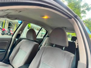Nissan Almera 1.8 Comfort AA  - Foto 18