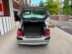 Nissan Almera 1.8 Comfort AA  - Foto 9