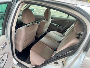 Nissan Almera 1.8 Comfort AA  - Foto 11