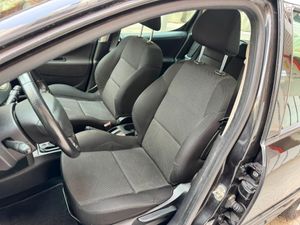 Peugeot 207 Confort 1.6 HDI 90  - Foto 18