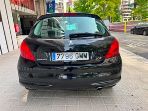 Peugeot 207 Confort 1.6 HDI 90  - Foto 7