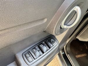 Dodge Nitro 2.8 CRD SE 4WD  - Foto 18