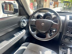 Dodge Nitro 2.8 CRD SE 4WD  - Foto 27