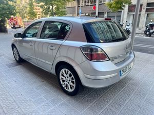 Opel Astra 1.7 CDTi 110 CV Enjoy  - Foto 8