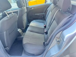 Opel Astra 1.7 CDTi 110 CV Enjoy  - Foto 13