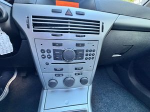 Opel Astra 1.7 CDTi 110 CV Enjoy  - Foto 26