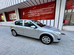 Opel Astra 1.7 CDTi 110 CV Enjoy  - Foto 5
