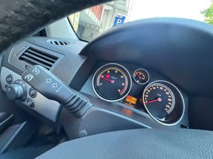 Opel Astra 1.7 CDTi 110 CV Enjoy  - Foto 27
