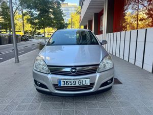 Opel Astra 1.7 CDTi 110 CV Enjoy  - Foto 3