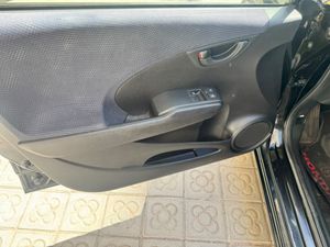 Honda Jazz 1.2 i-VTEC TREND  - Foto 18