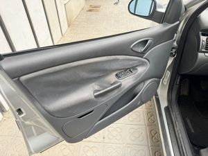 Citroën C5 1.8i 16v LX  - Foto 10
