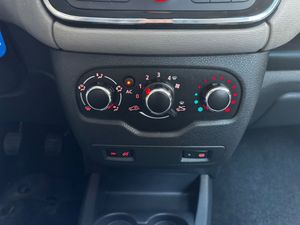 Dacia Lodgy  Laureate dCi 110 5pl  - Foto 19
