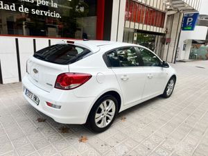 Chevrolet Cruze 2.0 VCDi LTZ  - Foto 10