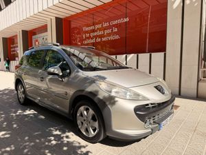 Peugeot 207 SW Outdoor 1.6 HDI 110 FAP  - Foto 4