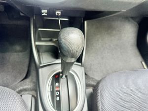 Honda Jazz 1.3 i-VTEC IMA ELEGANCE CVT  - Foto 20