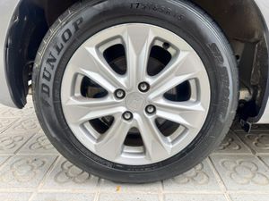 Honda Jazz 1.3 i-VTEC IMA ELEGANCE CVT  - Foto 23