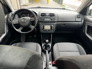 Skoda Roomster 1.6 TDi CR 90cv Elegance  - Foto 10