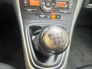 Toyota Auris 1.6 VVT-i Edition  - Foto 20