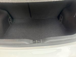 Toyota Auris 1.6 VVT-i Edition  - Foto 12