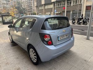 Chevrolet Aveo 1.4 16v LS  - Foto 8