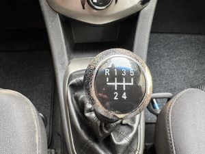 Chevrolet Aveo 1.4 16v LS  - Foto 15