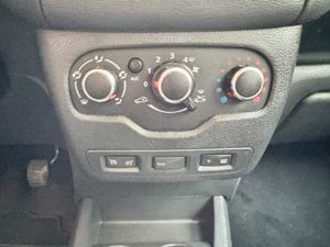 Dacia Lodgy SL Xplore TCE 96kW (130CV) 7Pl GPF  - Foto 19