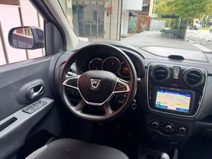 Dacia Lodgy SL Xplore TCE 96kW (130CV) 7Pl GPF  - Foto 20