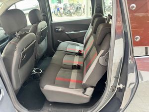 Dacia Lodgy SL Xplore TCE 96kW (130CV) 7Pl GPF  - Foto 16