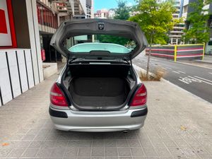 Nissan Almera 1.8 Comfort AA  - Foto 9