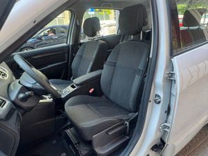 Renault Grand Scénic  Dynamique 1.5dCi 105cv 5 plazas  - Foto 13