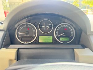 Land-Rover Discovery 2.7 TDV6 S  - Foto 25