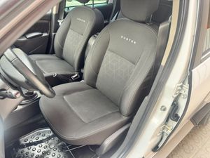 Dacia Duster Laureate dCi 90 4X2 EU6  - Foto 21