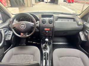 Dacia Duster Laureate dCi 90 4X2 EU6  - Foto 16