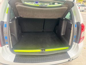 Dacia Duster Laureate dCi 90 4X2 EU6  - Foto 13
